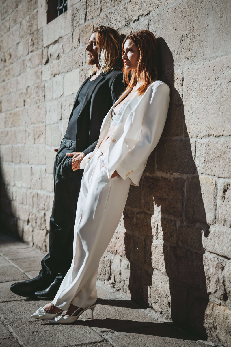 wedding-fashion-editorial-couple-barcelona