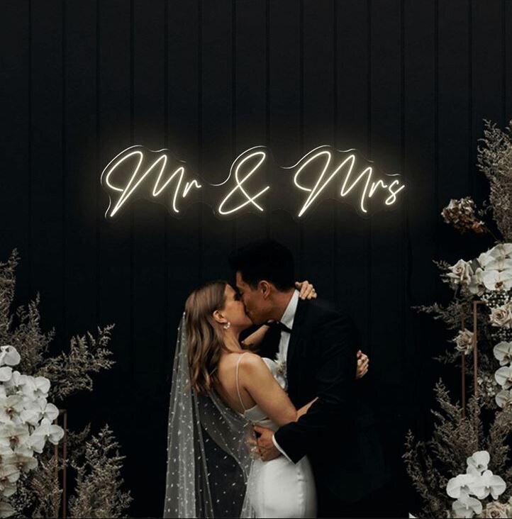 mr & mrs - 01