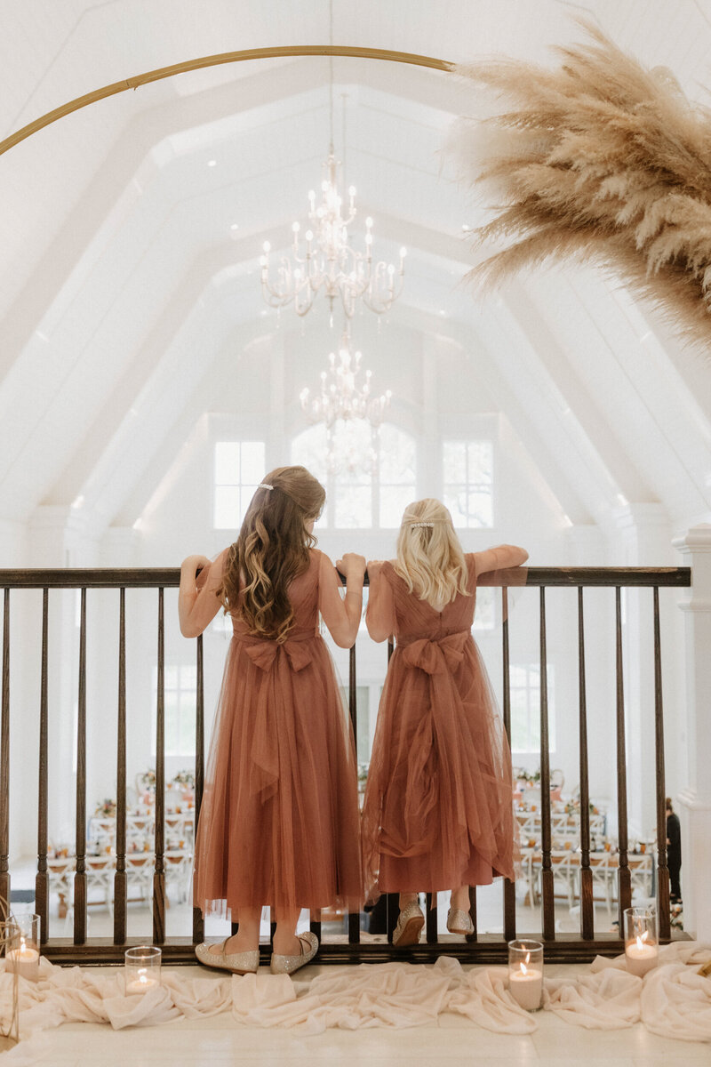 Etre farms Michigan wedding venue saint joseph st luxury barn all inclusive photography photographer -59