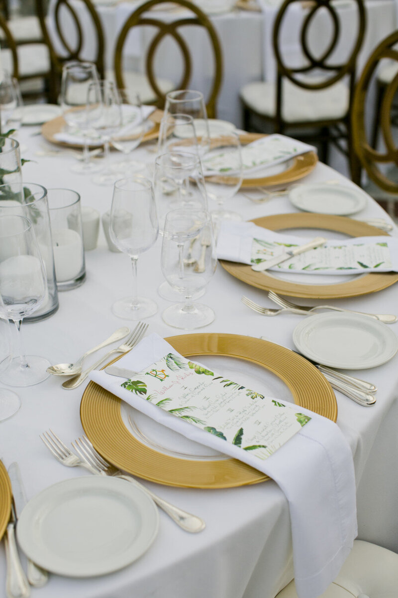 bermuda-wedding-table-settings