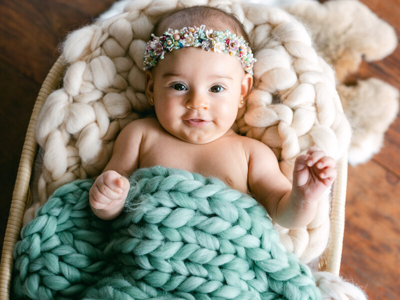 Bebe-Pose-Panier-3-mois-fille