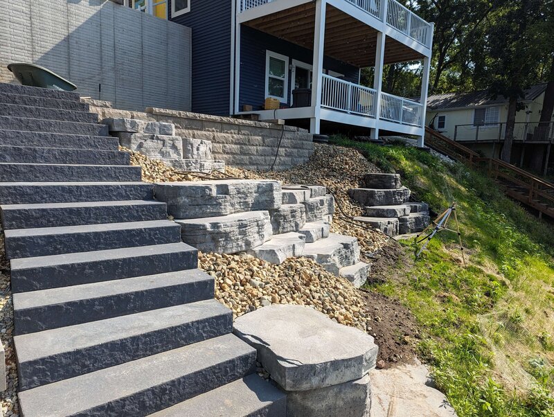 Cedar-Rapids-Manchester-Iowa-Lawn-care-Landscaping-Hardscape-Supreme-Green-_20230822_153548702