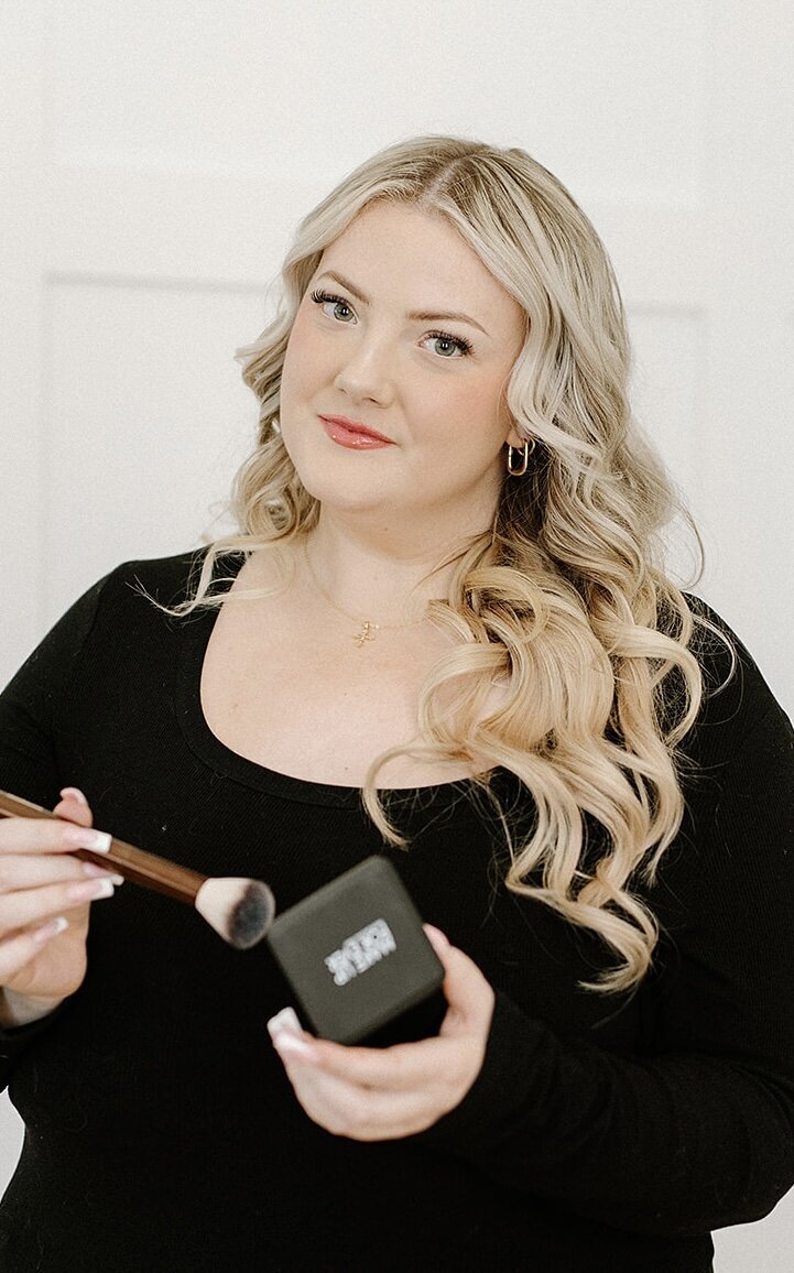 Durham Beauty Lounge founder & lead makeup artist, Holly.
