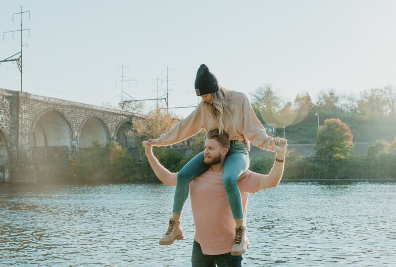 Engagement session in Philadelphia