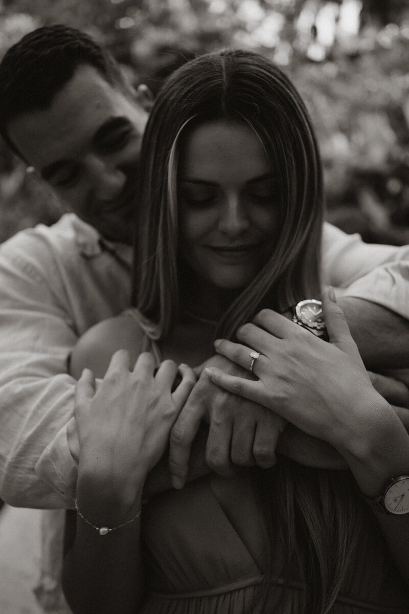 engagement-session-ring