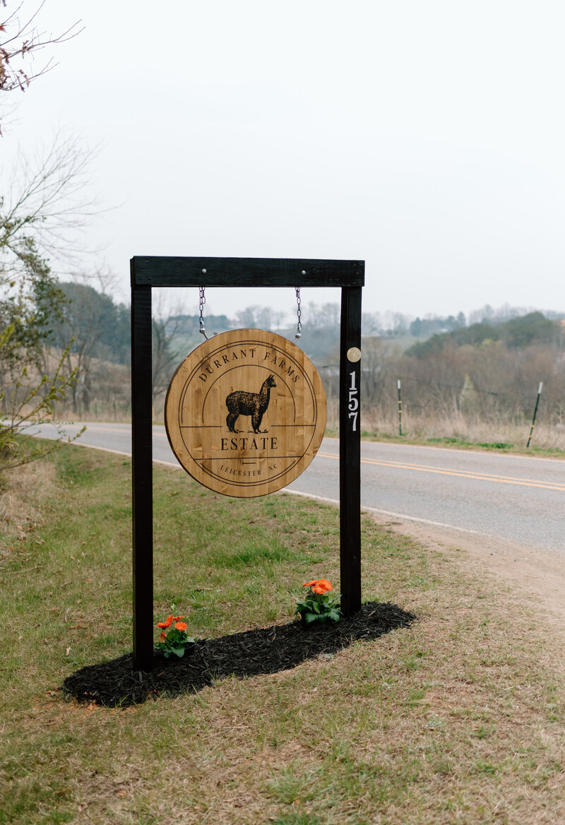 Durrant-Farms-Estate-Asheville-NC-Wedding-Venue-Yaseli-Olivera-Photography-1