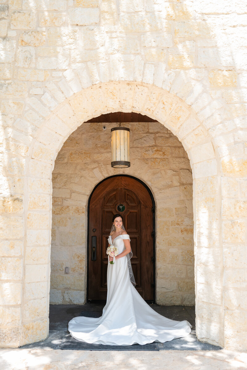 Riverbend-Church-Austin-Wedding-8