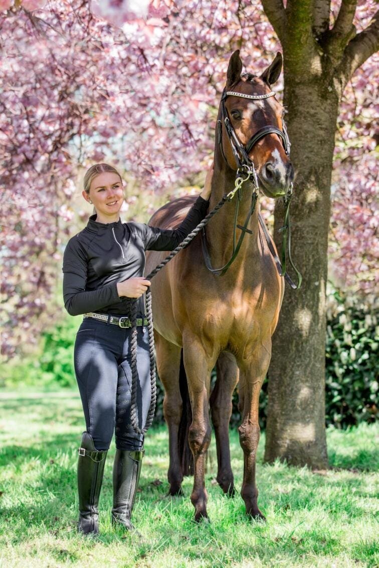 Klant ervaring met Fruno's. paard weer gezond na omaprezol bij maagzweren.