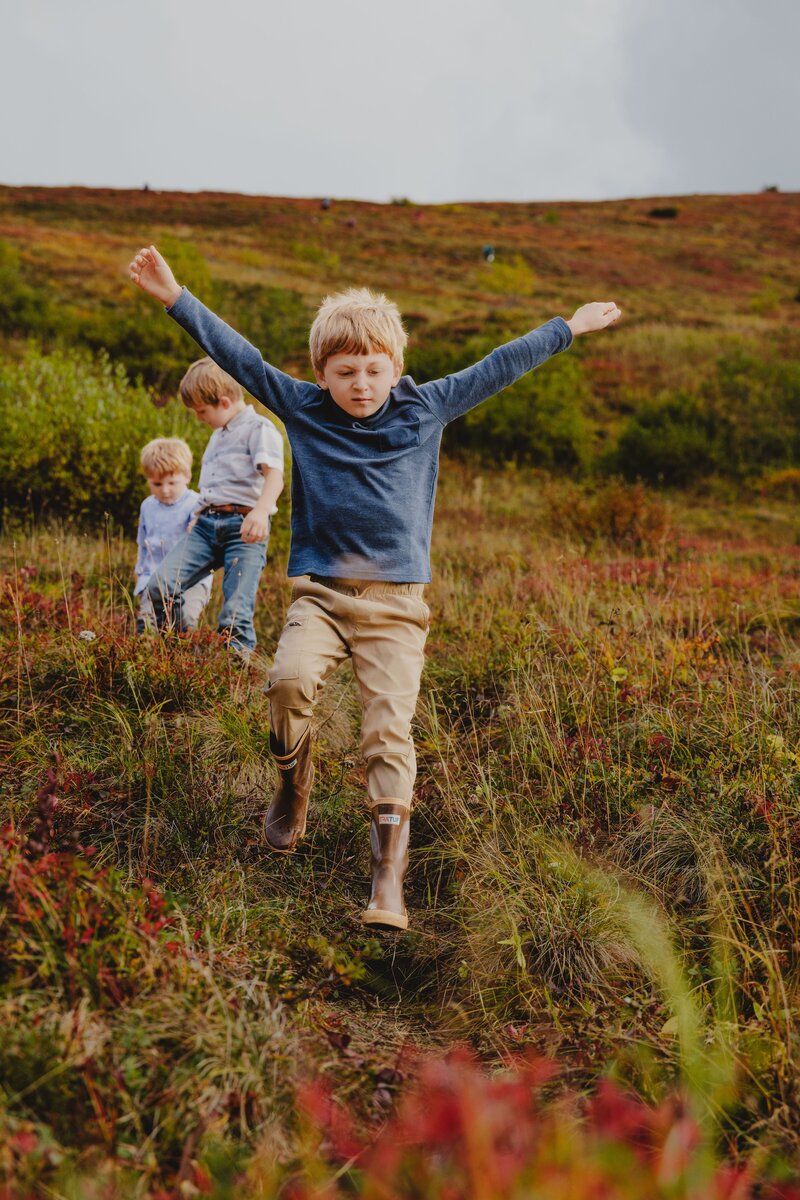 Alaska-Family-Arctic-Valley-D&A_66