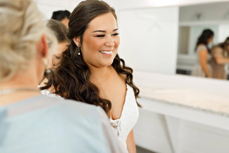 Flawless makeup for a Houston bride-to-be by a premier Houston makeup artist, ensuring perfection at every Houston wedding.
