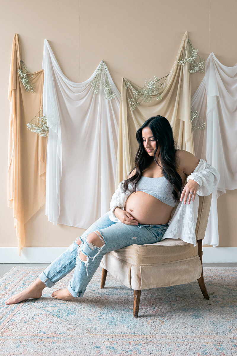 studio-maternity-session-boulder-colorado