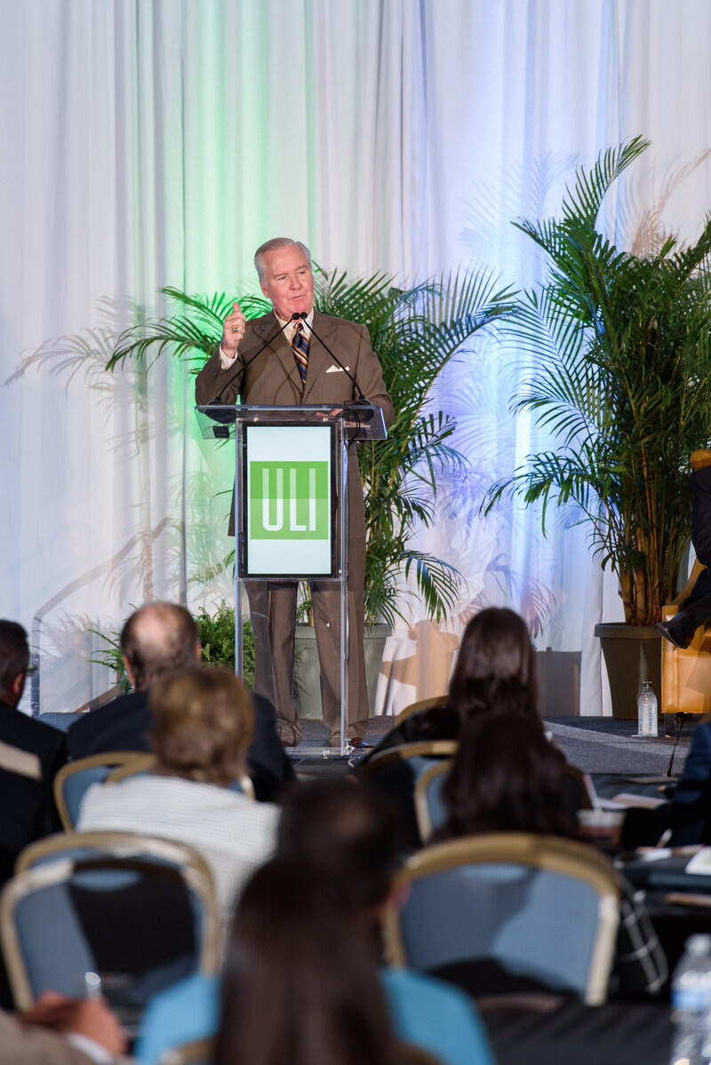 Mayor Bob Buckhorn of Tampa gives a speech during the ULI Annual Conference