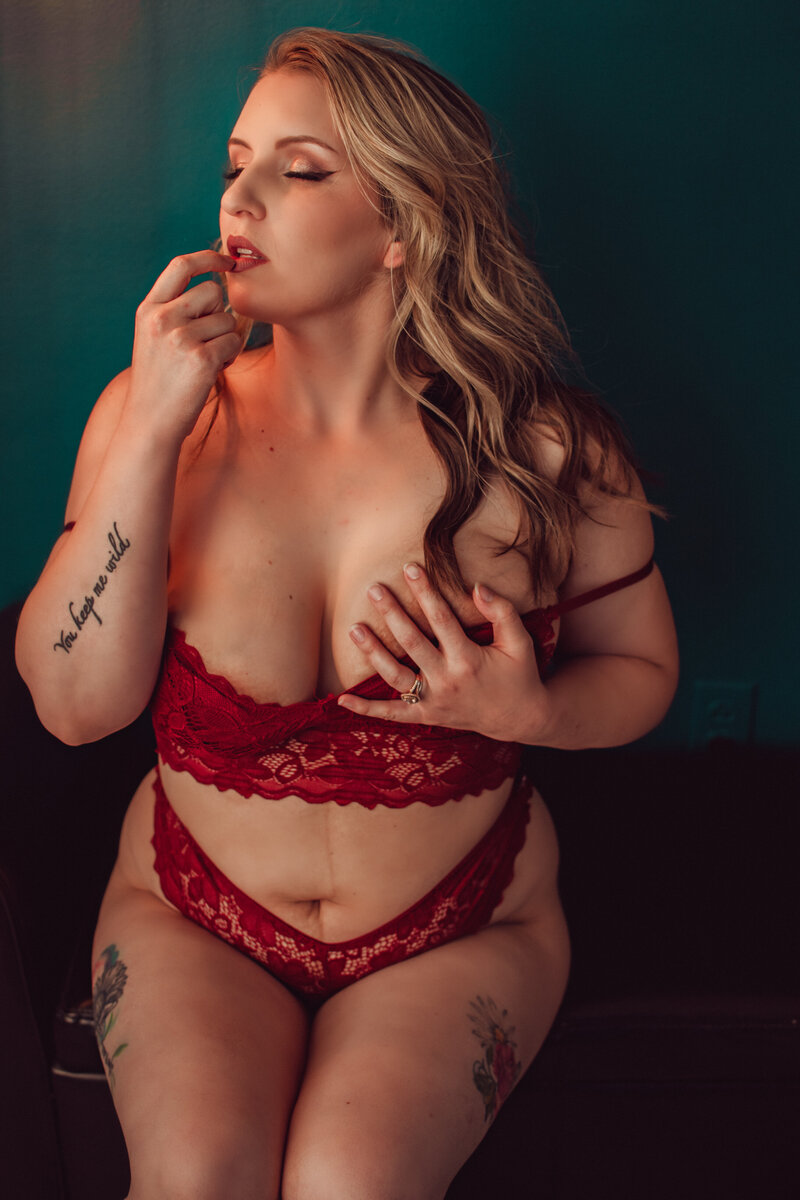Pittsburgh Boudoir Photographer