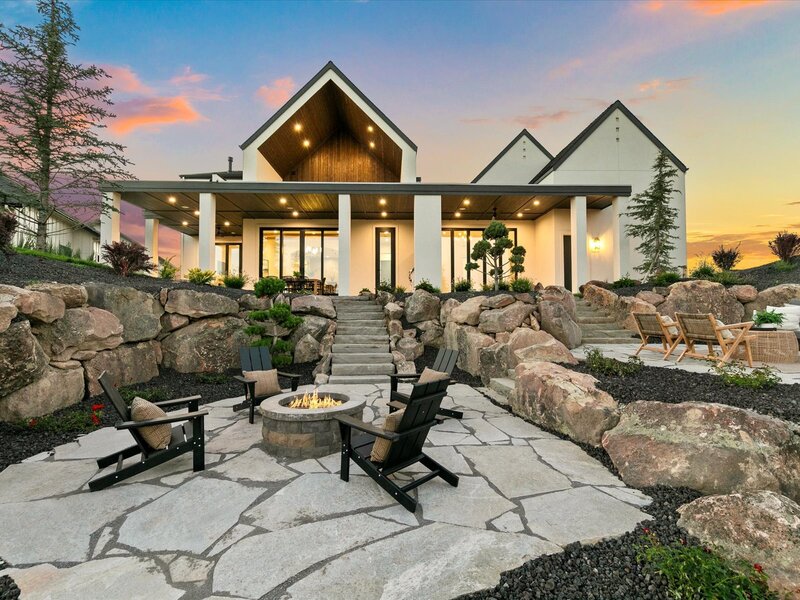 002-3470 Harvest Moon126