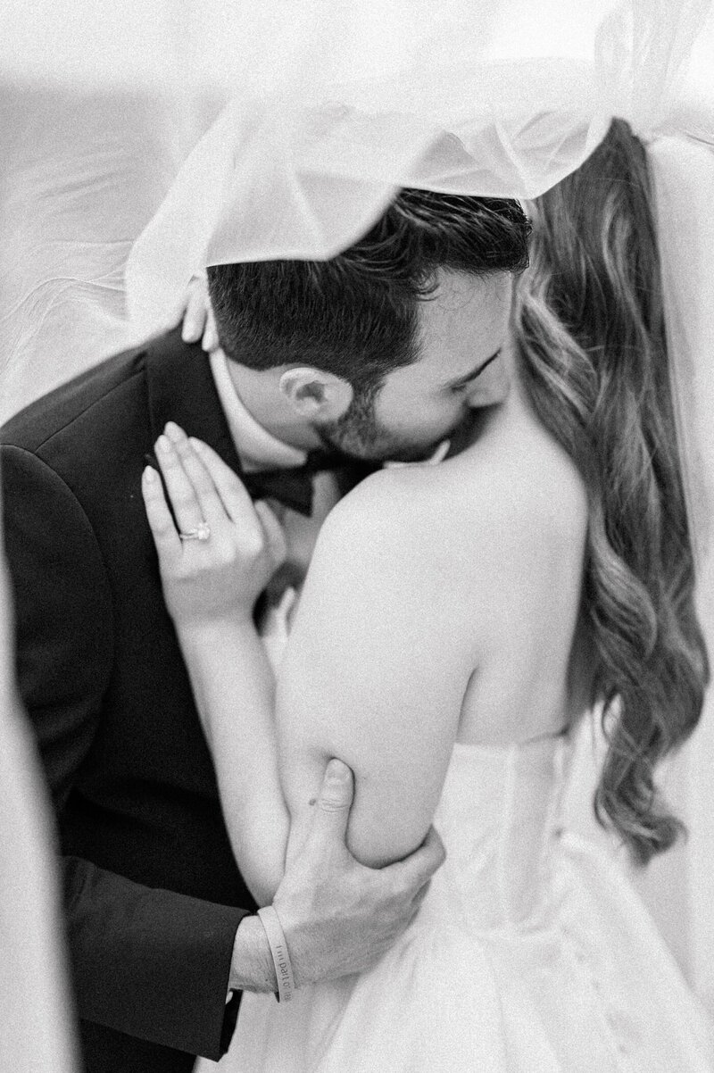 Nataly Hernandez Photography | SoCal Wedding Photographer | Destination Wedding Photographer | Film | Luxury | High end_0209