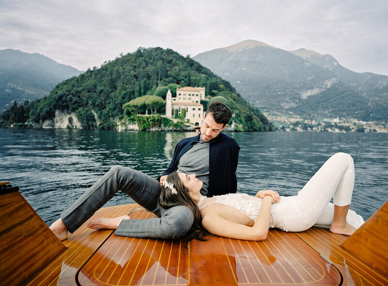 Boat wedding session on Lake Como Italy photographed by Lake Como wedding photographer Amy Mulder Photography