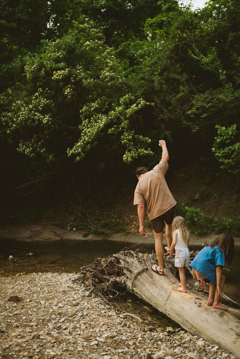 AdventureFamilyPhotosinCastlewoodStatePark|IsaPhoto+Film48