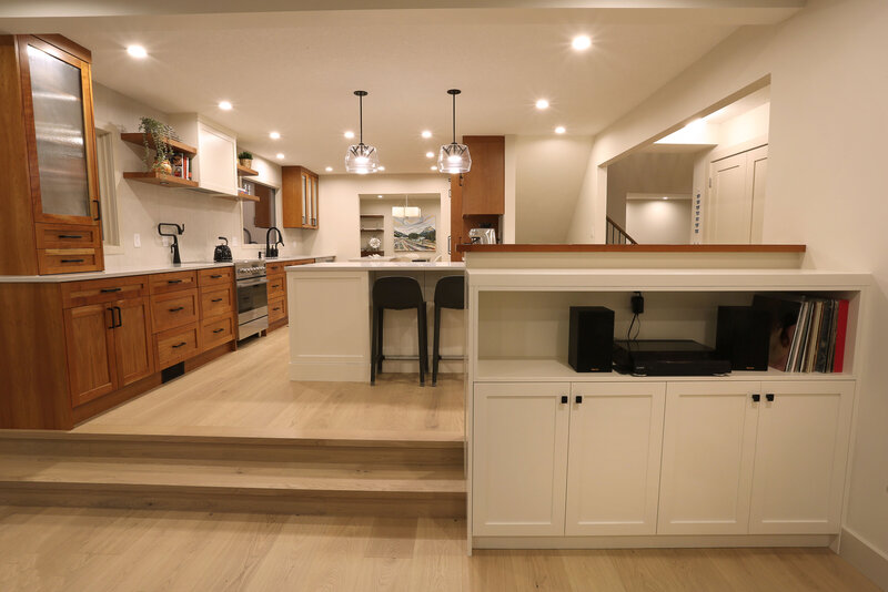 2422 Bay View Place SW 021