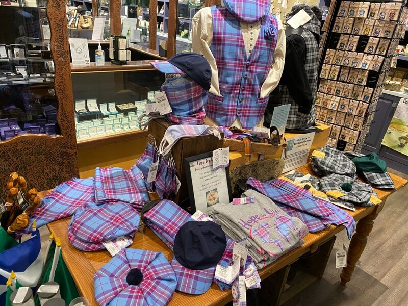 Donegal-Square-Gifts-16