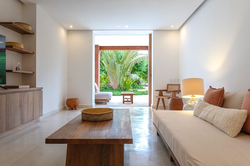 03-1-Careyes-Mexico-Properties-El-Careyes-Club-and-Residences-6C-Suites-Living-7649