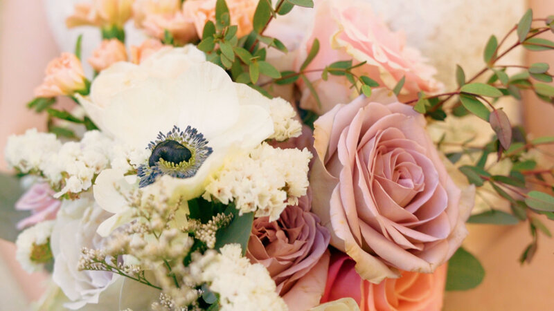 Wedding flower arrangement in Ohio wedding films