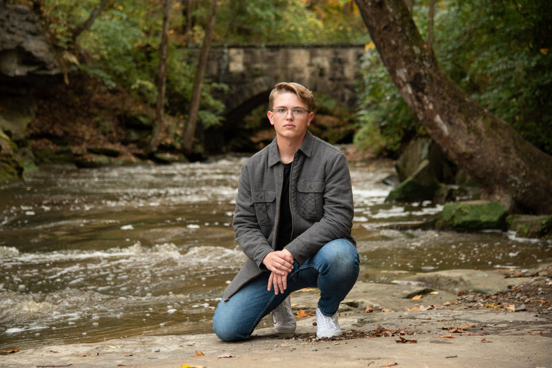 OlmsteadFallsSeniorPhotosDavidFortierRiverParkPositivelyPortraits28