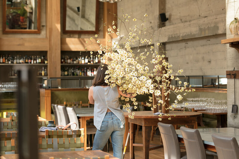 Immersive installations and weekly deliveries of carefully considered arrangements for restaurants, hotels, retail spaces, and office environments