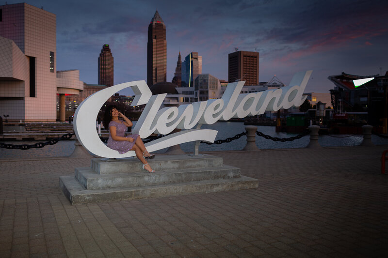 Cleveland Sign Quinceañera Photographer
