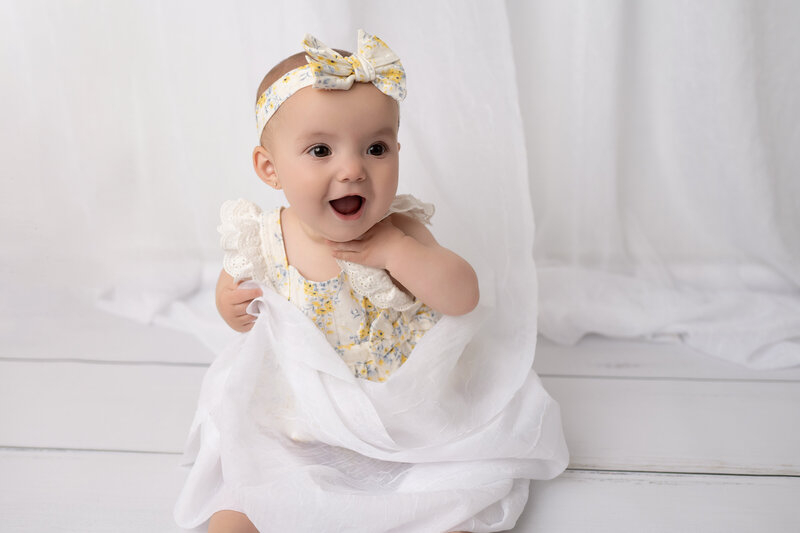 tri cities wa milestone sitter session-(1 of 1)