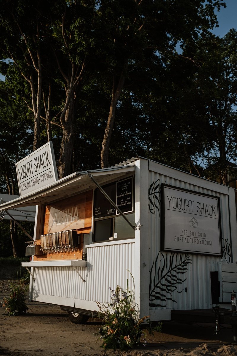 Angola-NY-Lake-Erie-Wedding-summer-event-planner-Shawna-Stanley-photography-38