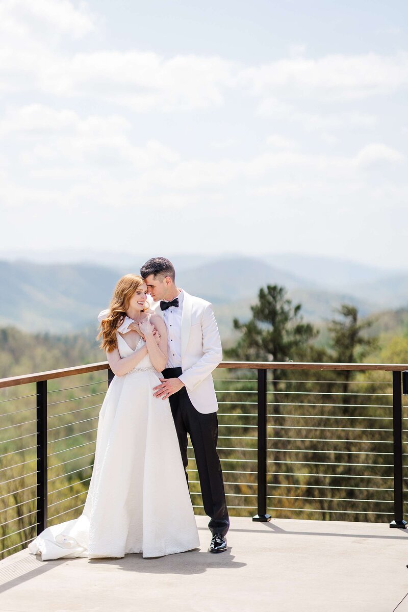 Luxury Smoky Mountain Destination Wedding Venue