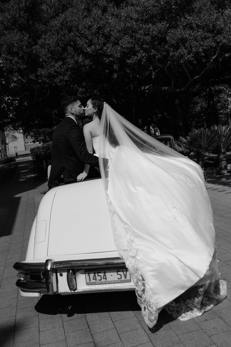wedding-car-photo