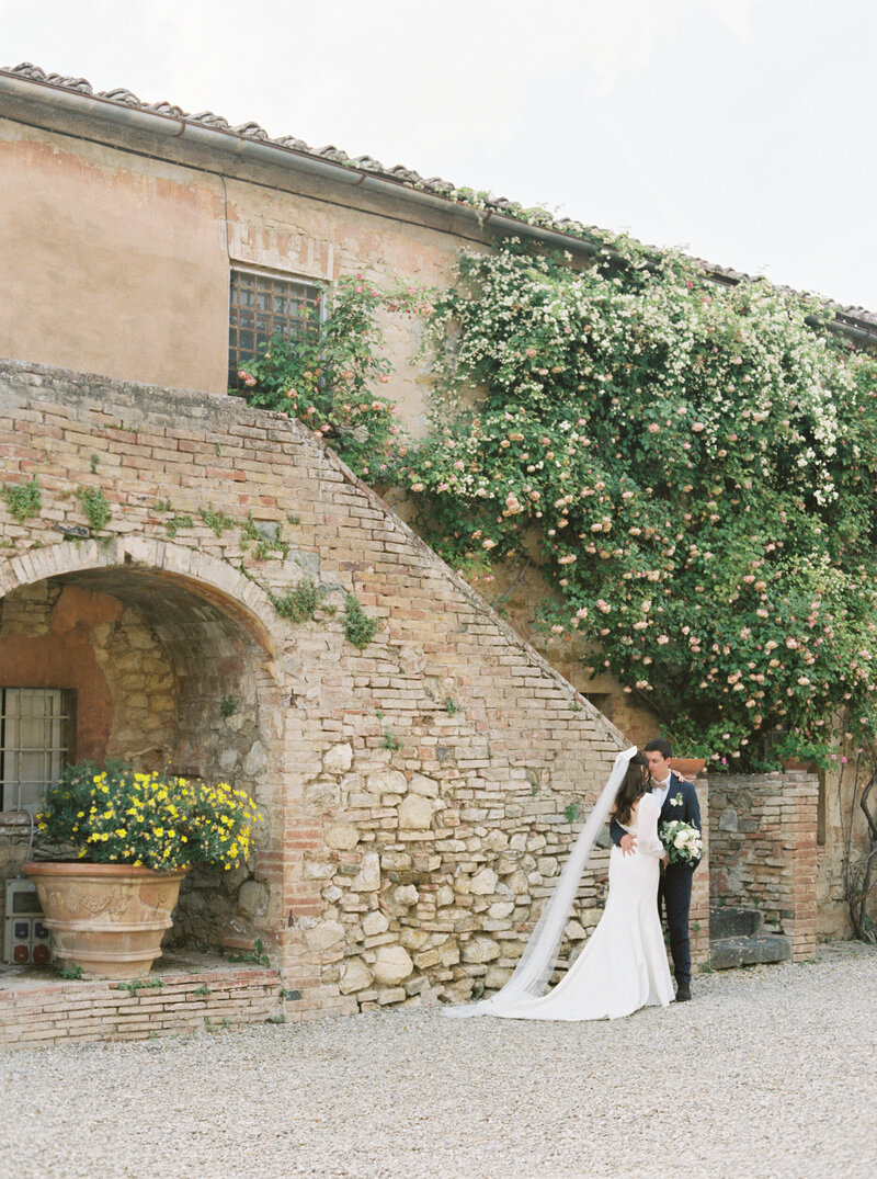 Sheri McMahon - Villa Catignano Tuscany Siena Italy by Fine Art Film Destination Wedding Photographer Sheri McMahon-52