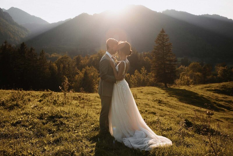 wedding_germany_bavaria_alps_schliersee_wasmeier_freilichtmuseum_schliersee_23