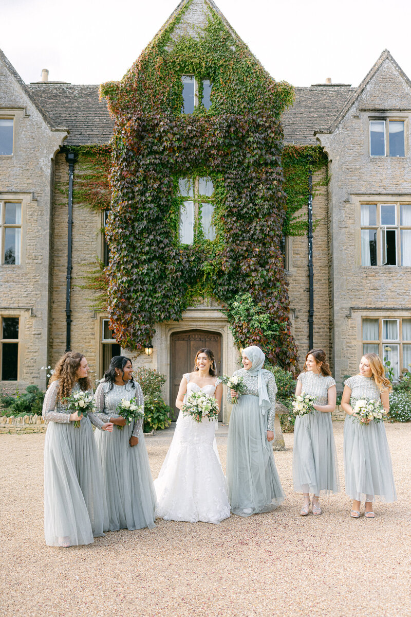 Hyde-House-Wedding-Photographer-Cotswolds-9