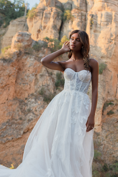 F365NC-Astor-10-400x600-950dd6f