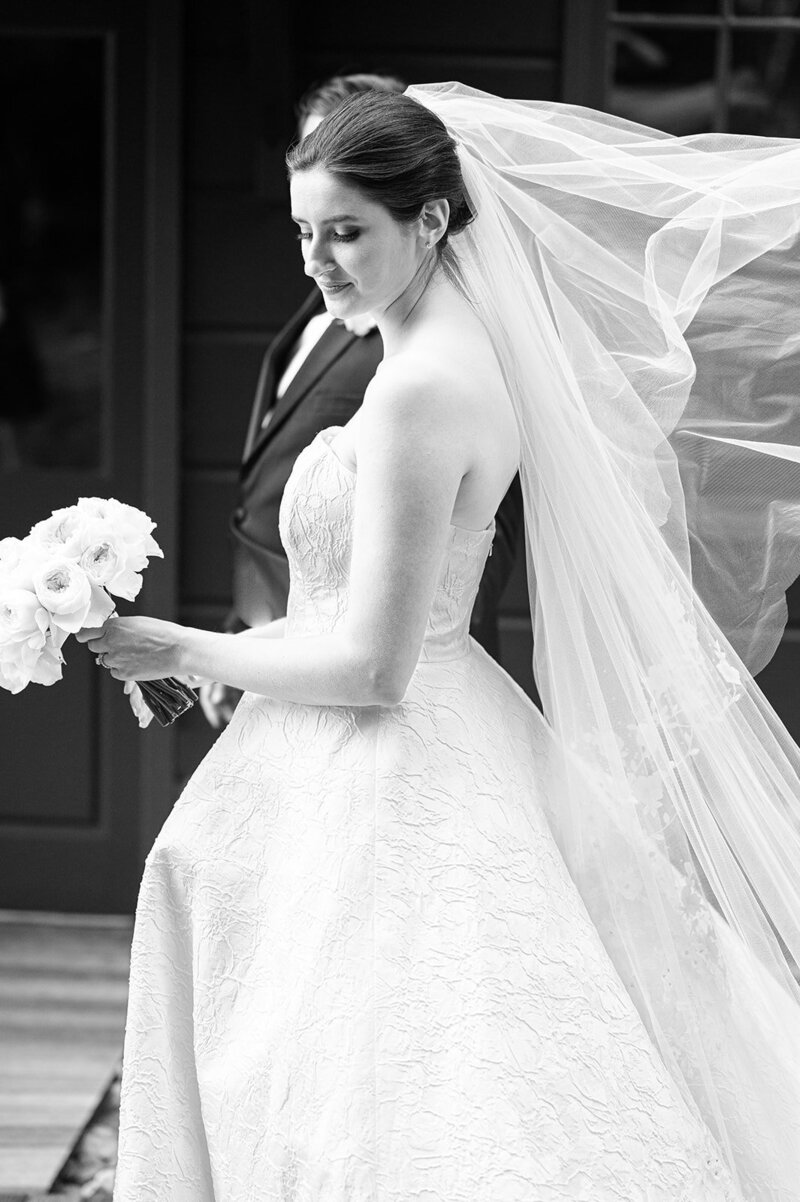 wedding photographer for the hudson valley, adirondacks, new england, saratoga springs and lake george with timeless and authentic photography