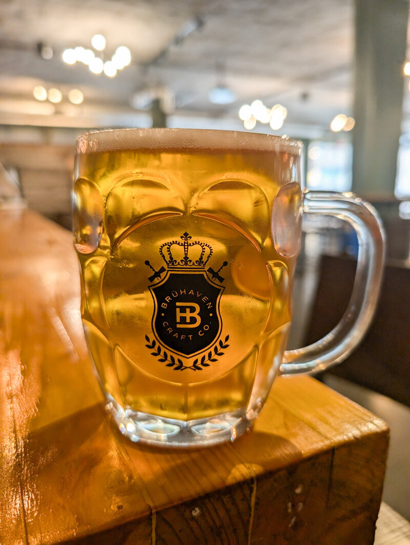 Brewery to Watch Sports Games in Minneapolis Minnesota with Patio