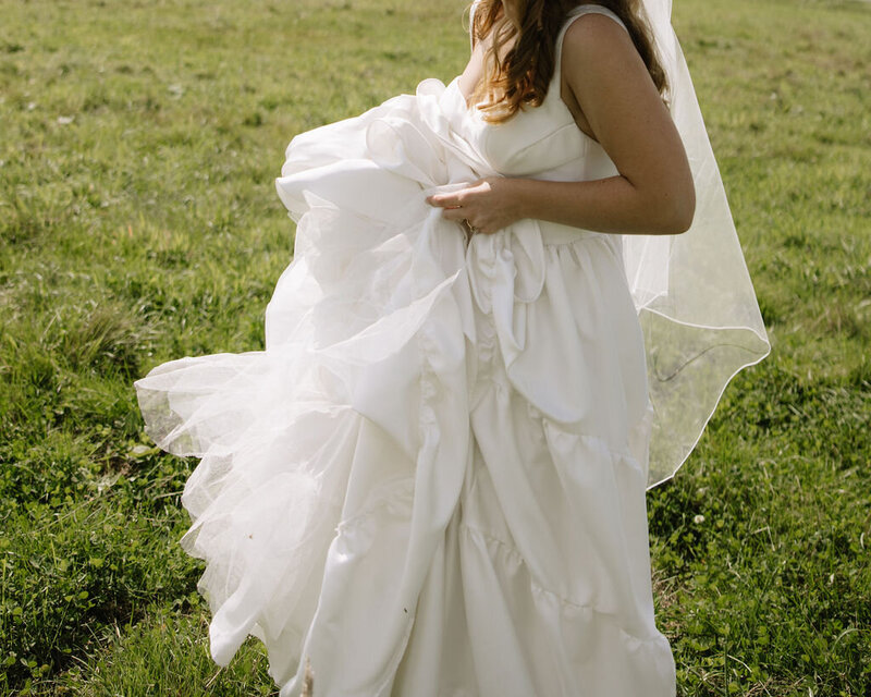 lush-washington-backyard-wedding-published-26