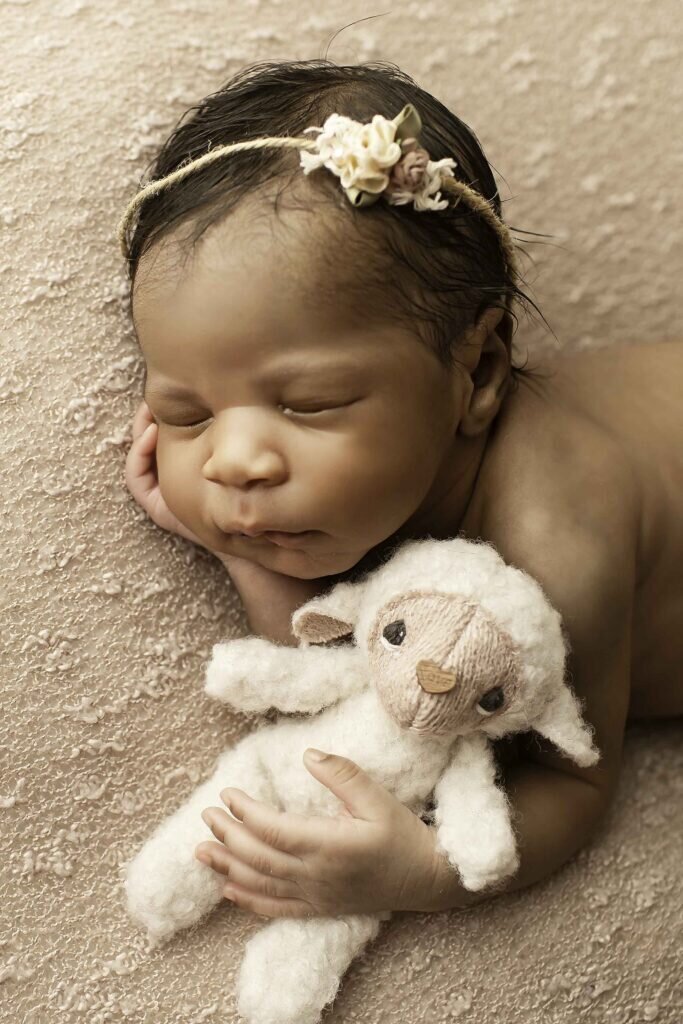 Azle-Newborn-Photographer-1V5A3525-Edit-copy-683x1024