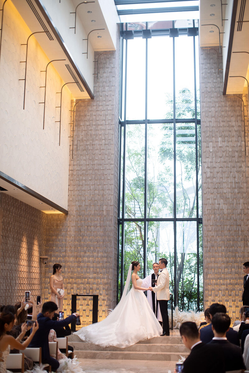 toyko-shinjuku-kimpton-hotel-wedding-17