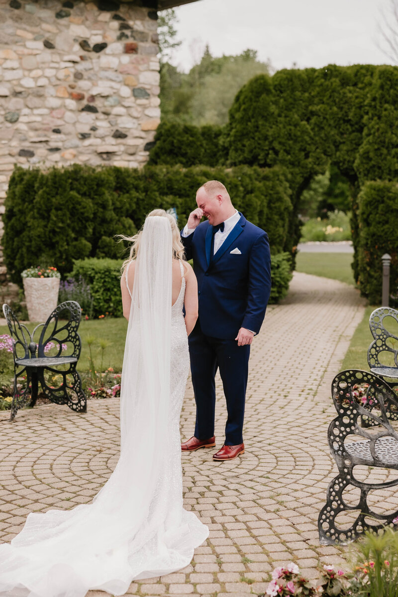 18-A&J - Wedding - Castle Farms - Michigan Wedding Photographer