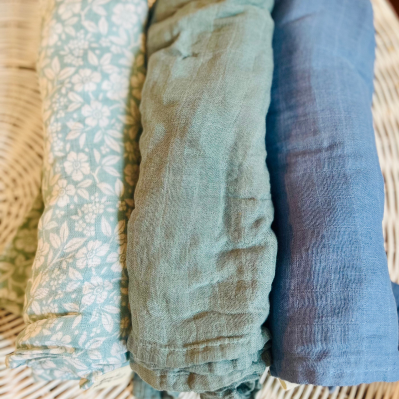 swaddles (2)