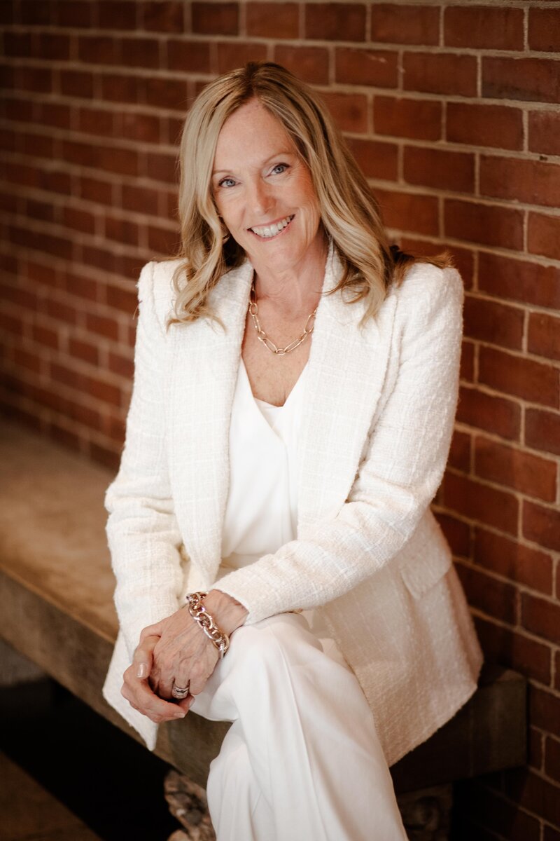 coach lysanne lapierre headshot