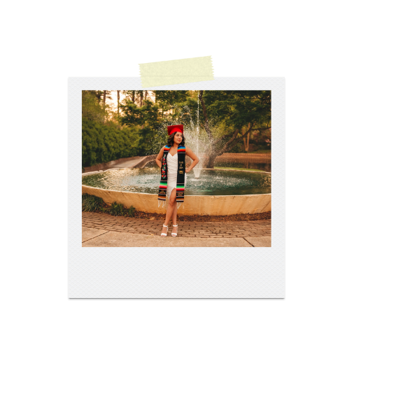 Senior Photos at Glencairn Gardens in Rock Hill SC