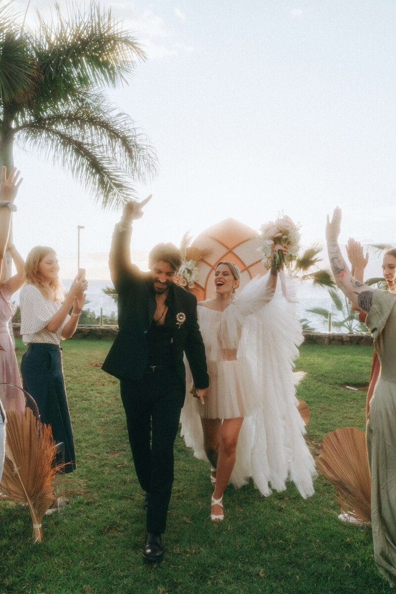beach destination wedding photography by elsie goodman 