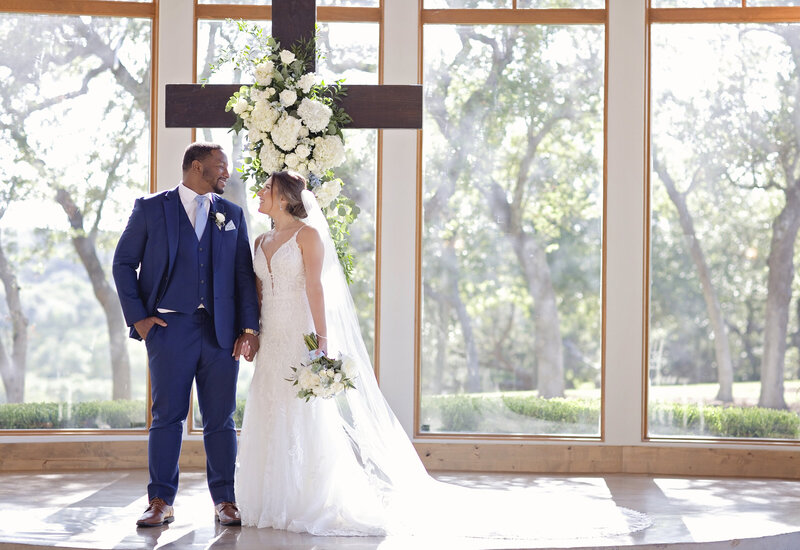 hill country wedding-dripping springs tx-canyonwood ridge-san antonio wedding photographer
