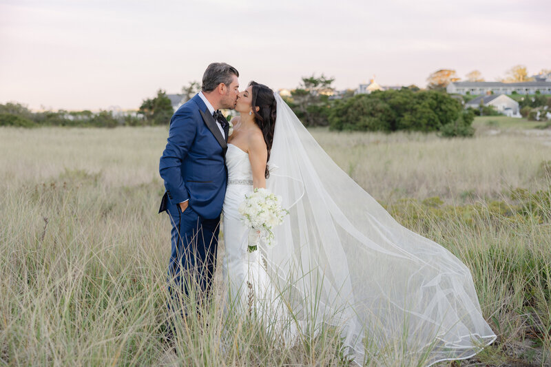 Lauren + Jake Wedding Sneak Peeks-70