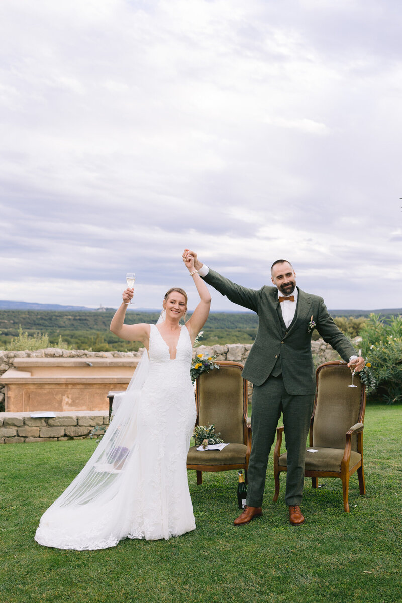 wedding photographer grignan victoria le petit-52