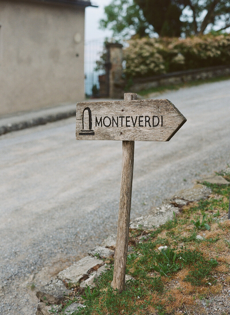 2-Monteverdi-Tuscany-Wedding-Welcome-Party